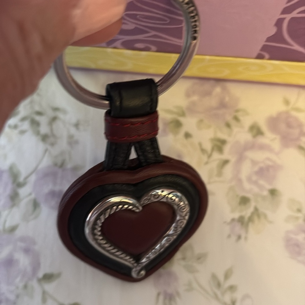 Brighton Heart-Shaped Leather Keychain with Silver Accents never used - Picture 2 of 3
